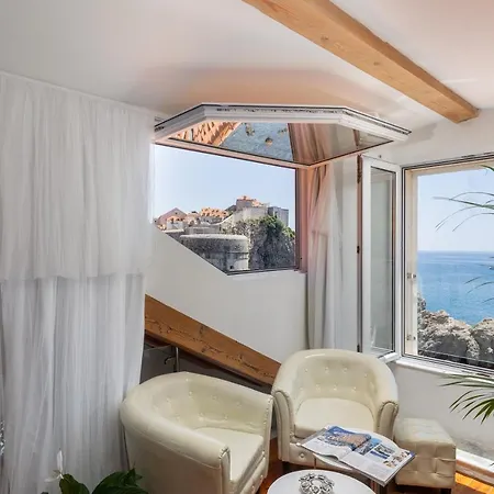 Apartment Luxury Old Town With Breathtaking Sea View